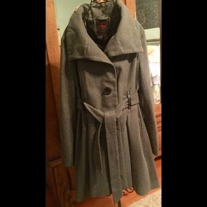 XL♥️YOKI NY♥️GORGEOUS GRAY COAT♥️LIKE NEW